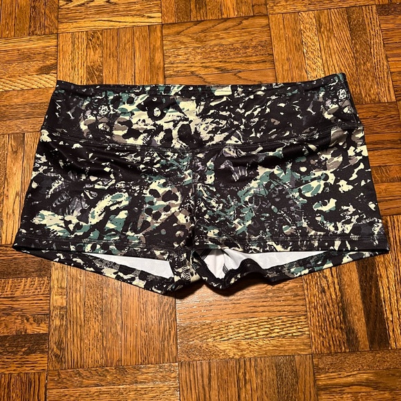 Fleo Pants - FLEO Green/Black Original Shorts
